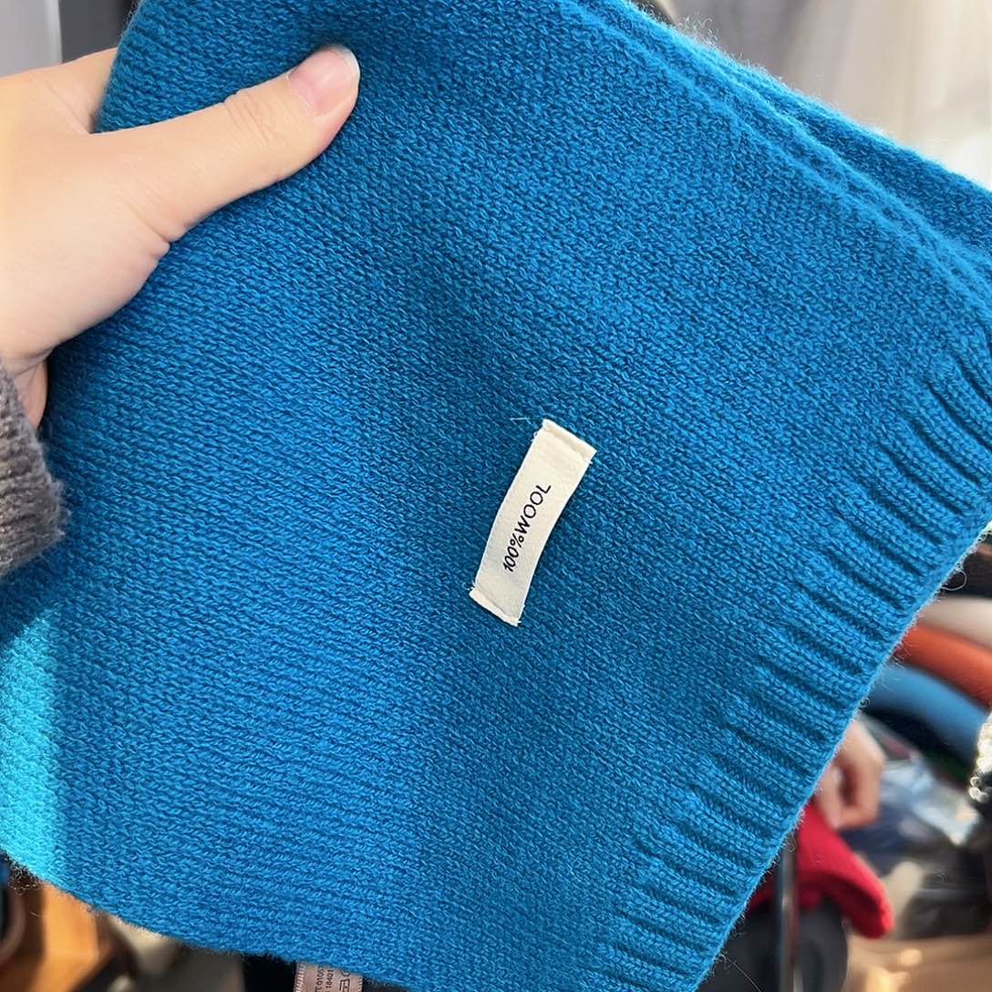 恩卡孔雀蓝羊毛围巾