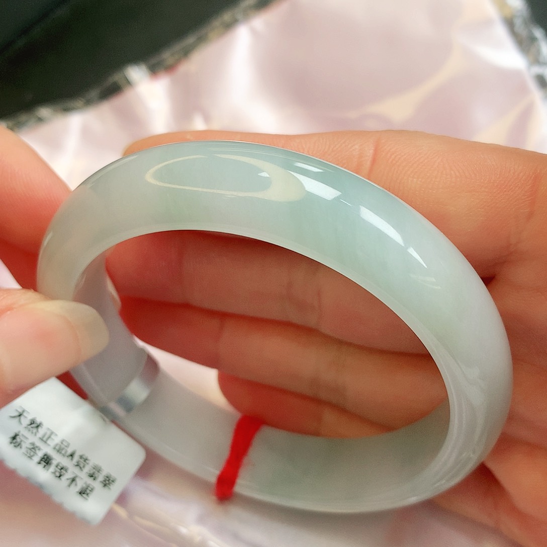 【闪购商品】翡翠手镯未镶嵌缅甸天然a货翡翠