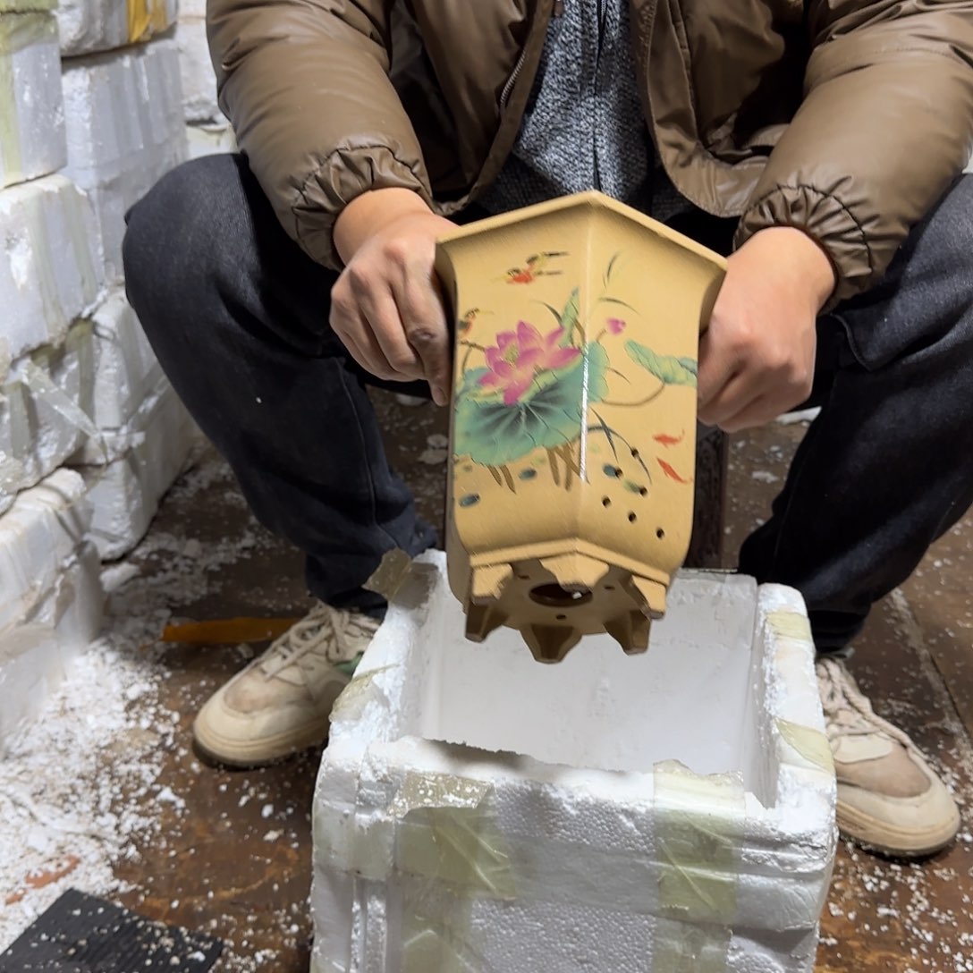 紫砂花盆瑕疵和瑕疵