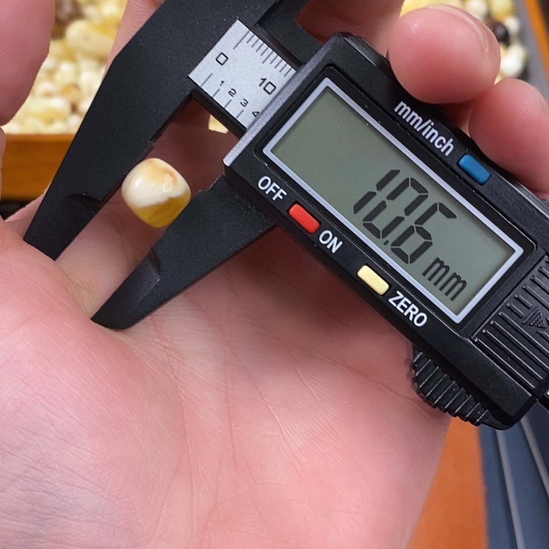 琥珀裸石未镶嵌微瑕