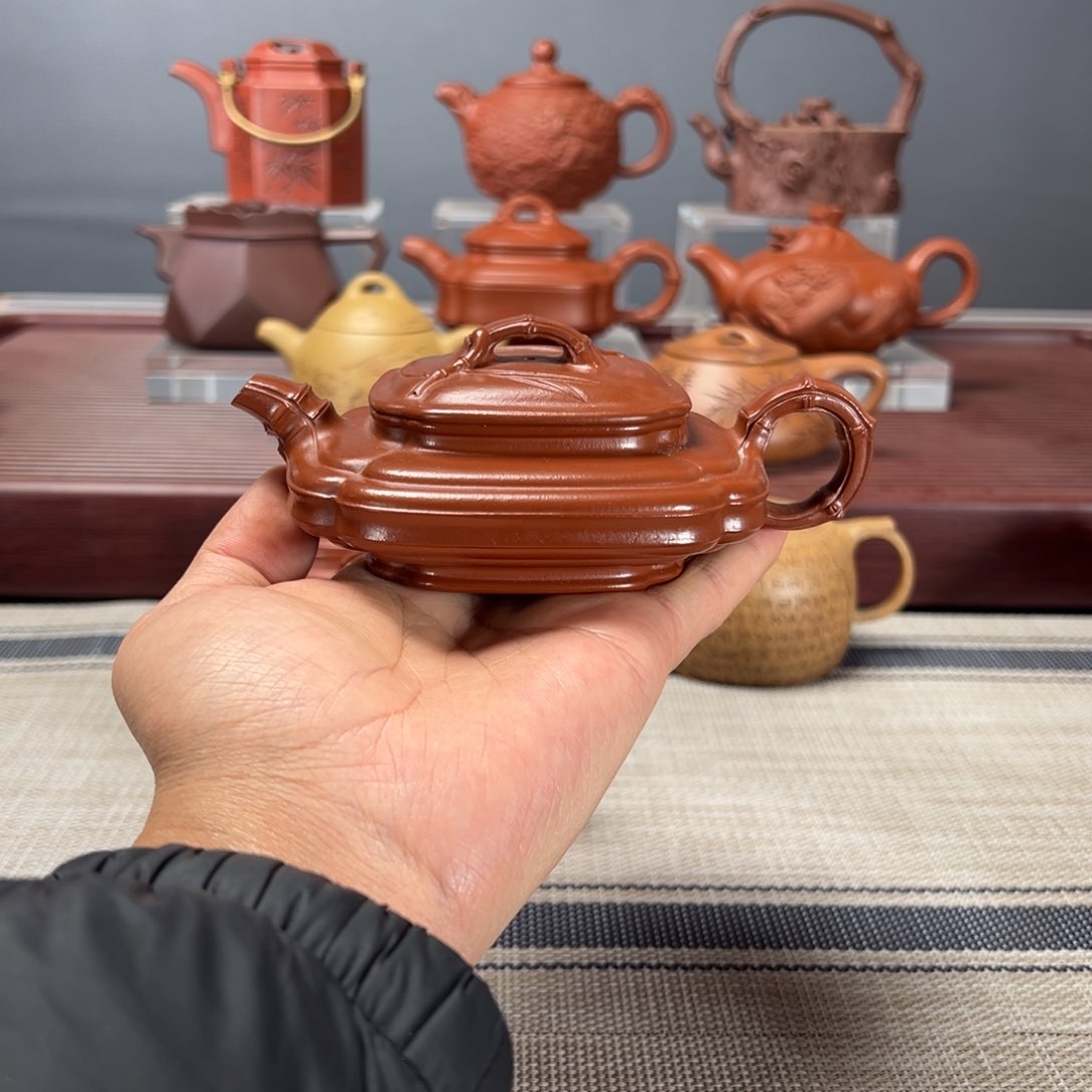 紫砂茶壶楚*阁四方扁鼓120CC朱泥