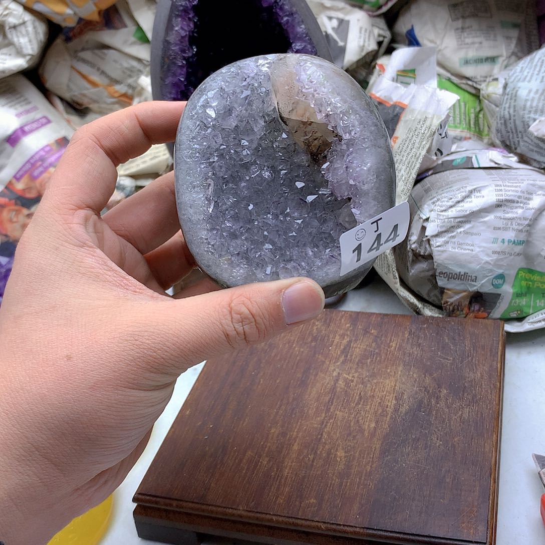 紫晶大型摆件（非配饰）未镶嵌