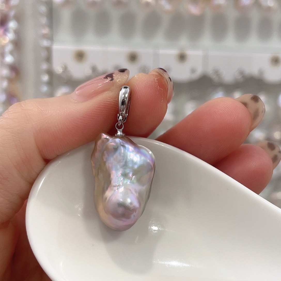 颈饰未镶嵌淡水珍珠