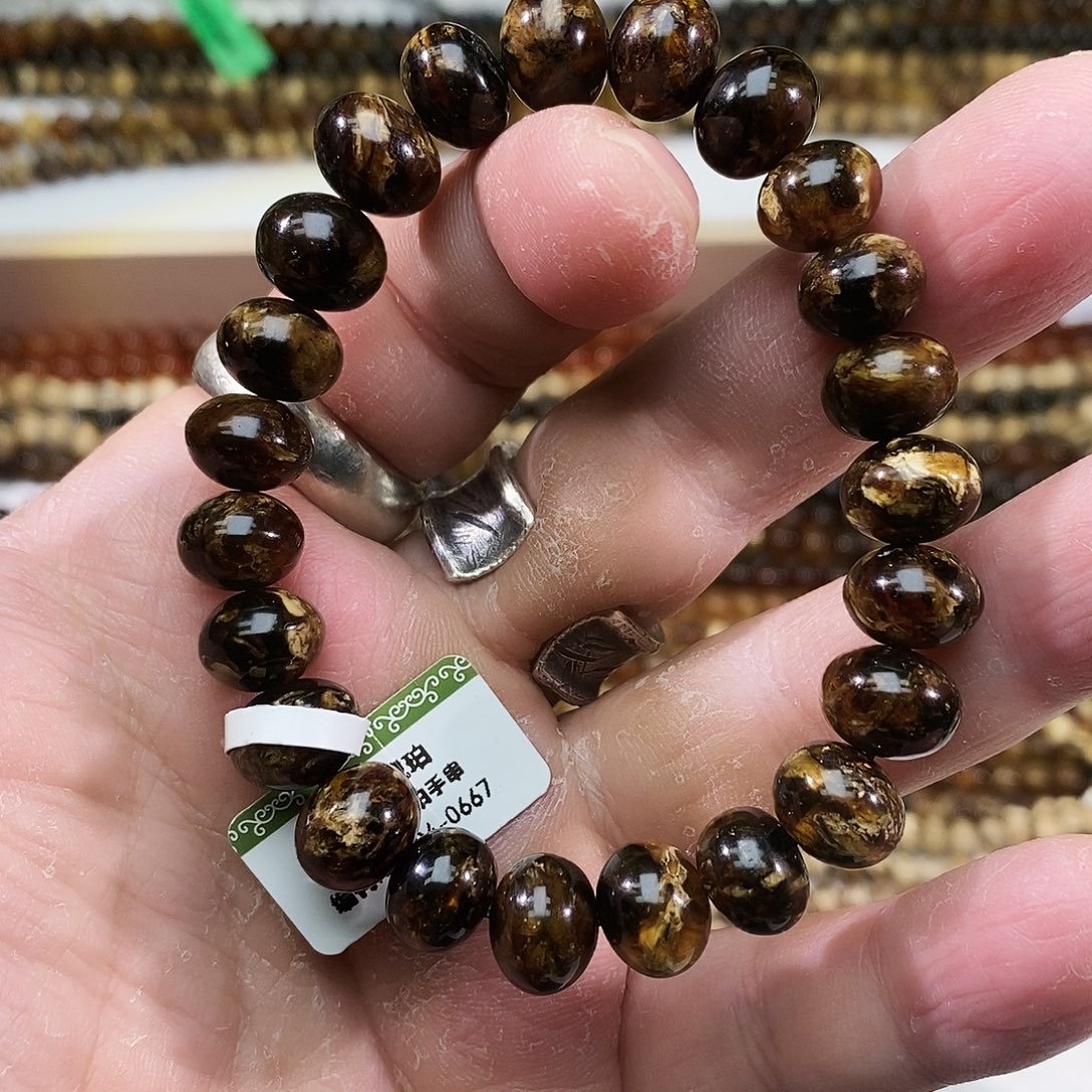 琥珀未镶嵌裸石黑花单圈10+