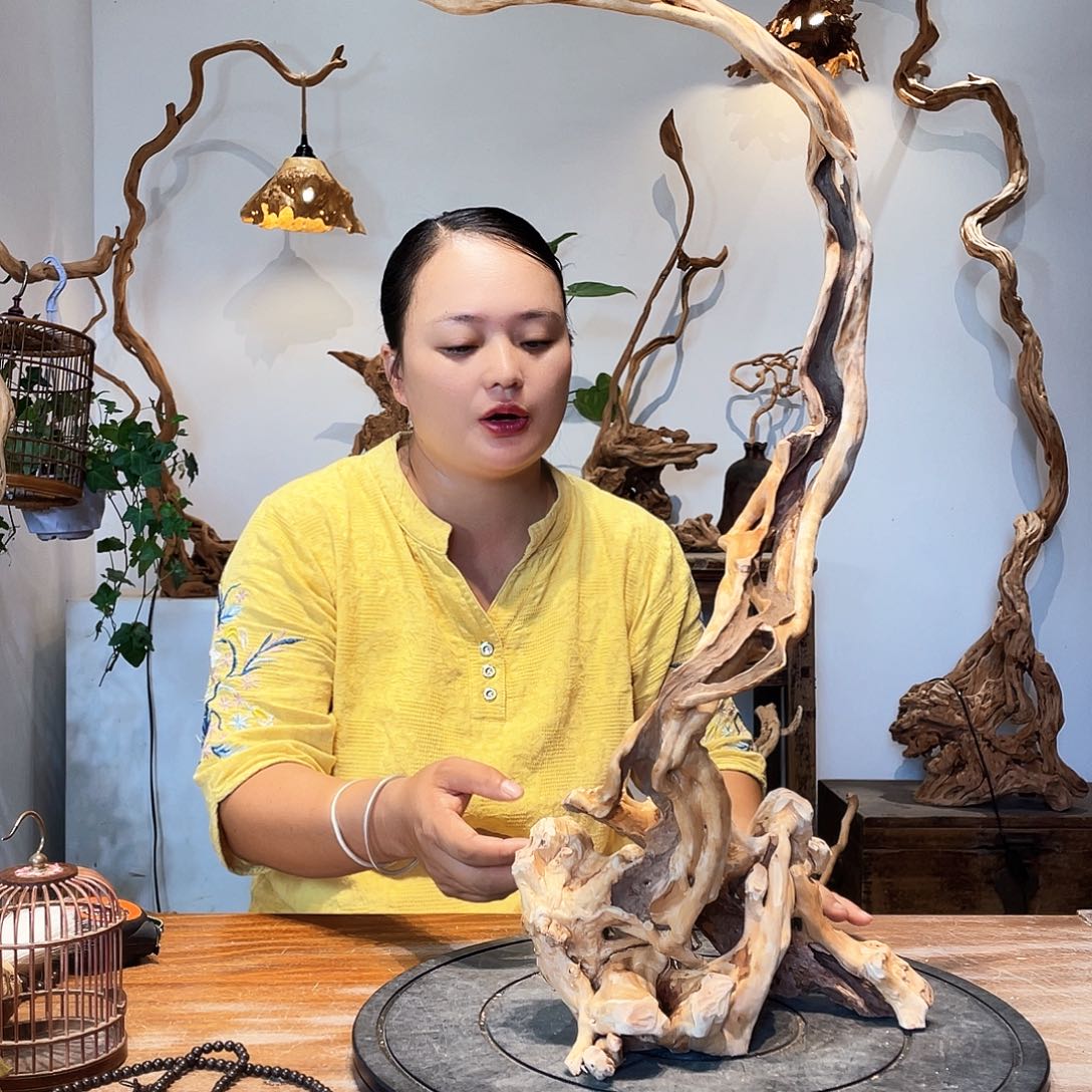 天然根雕陶制艺术品