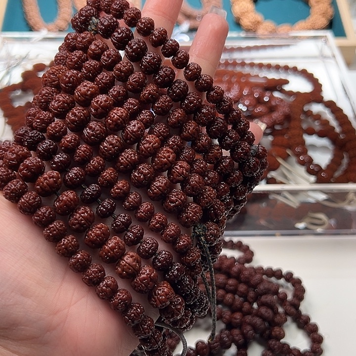 吊坠金刚菩提微黄尖老树王7-10（勿拍）找主播上链接