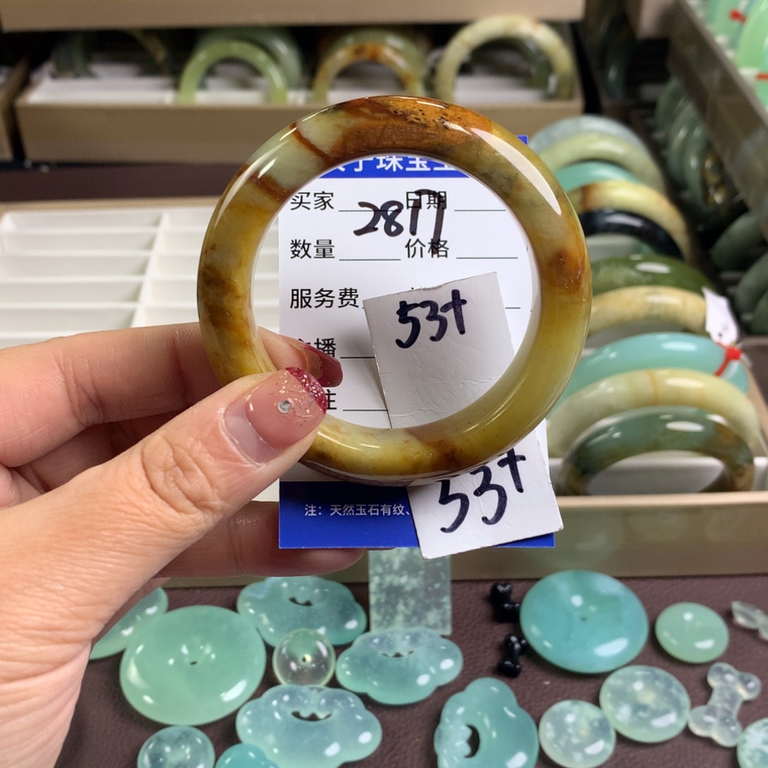 蛇纹石玉手镯未镶嵌2817