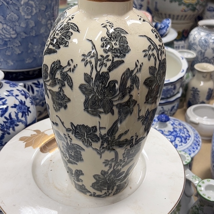 瓷片瑕疵陶瓷。。。。。。。。。。。。。。。