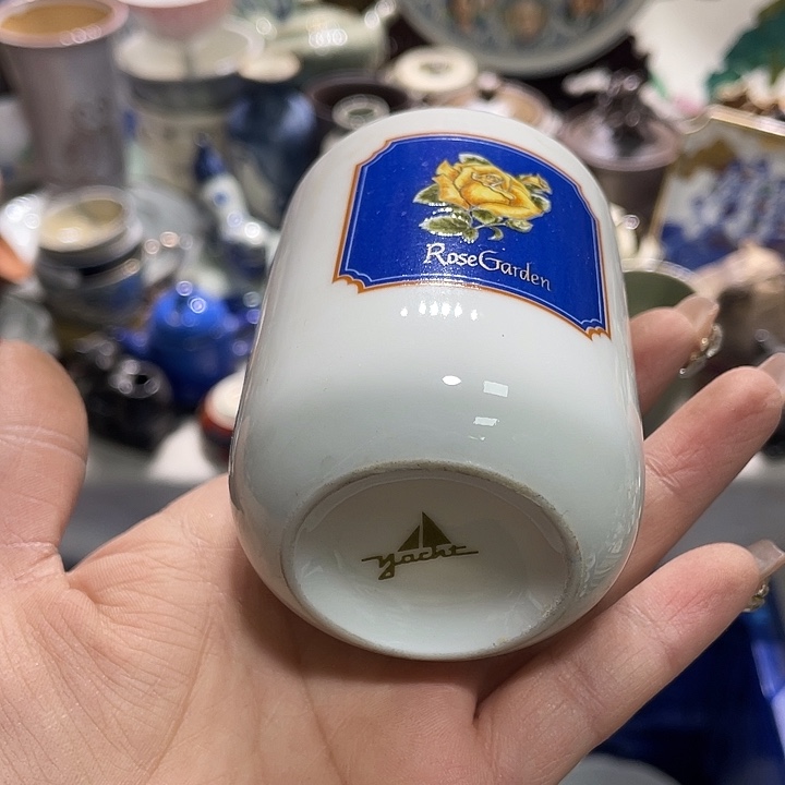 茶杯具盖子不给19.9发带瑕疵牌都是坏的4