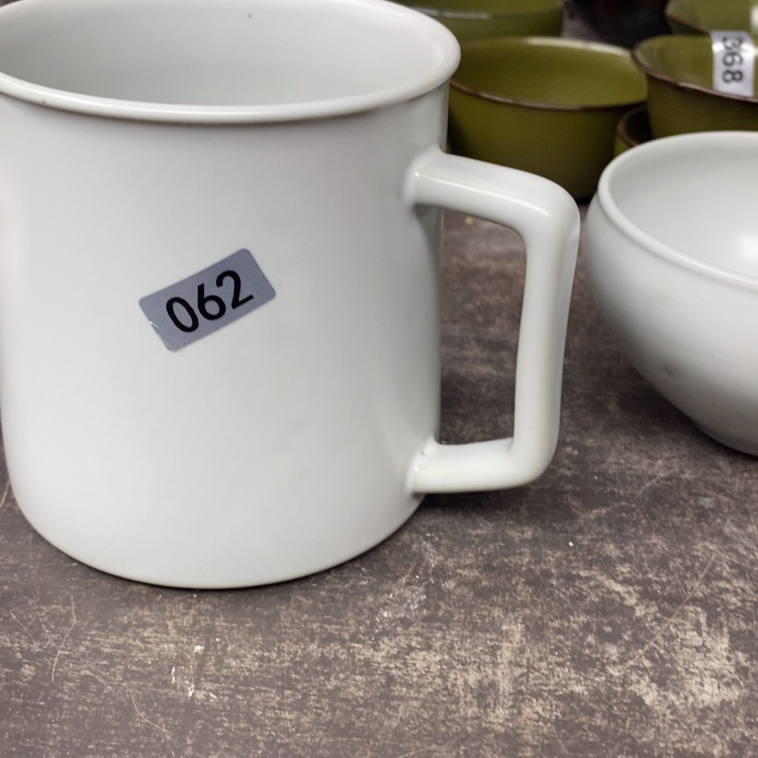 洋***杯子陶瓷抱朴汝瓷仿古微瑕