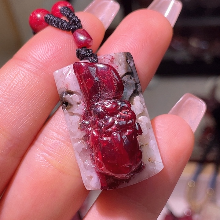 凯***瑞天然辰砂朱砂晶体雕刻
