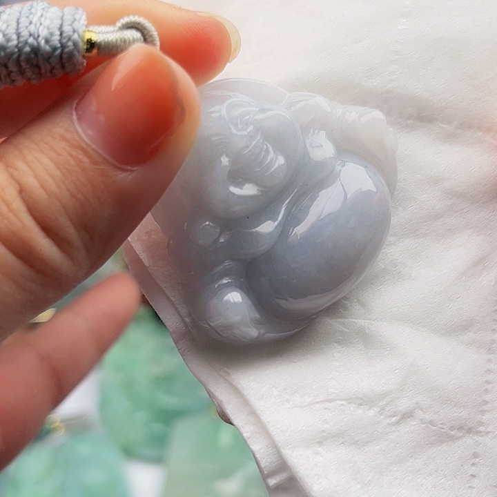 翡翠未镶嵌颈饰挂件