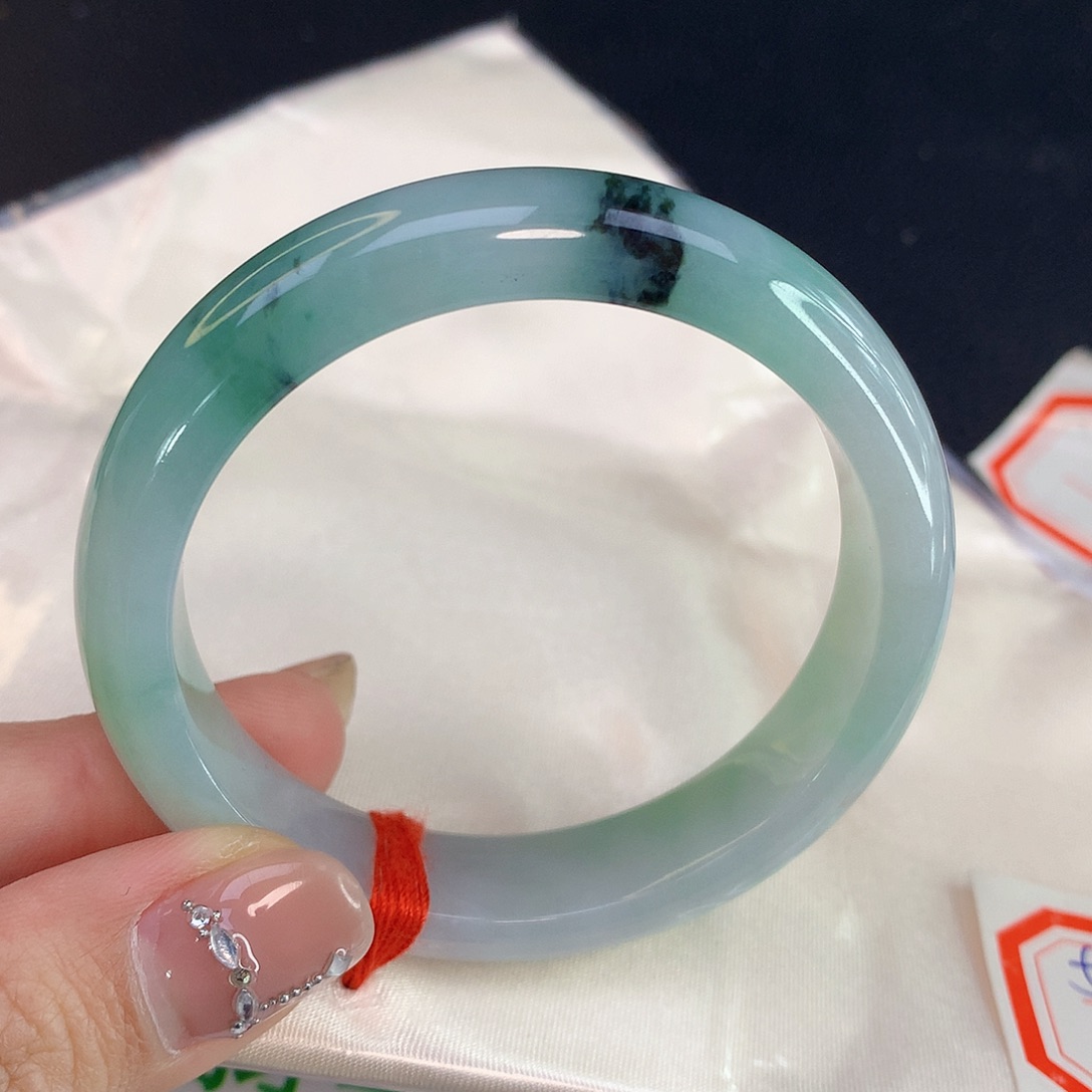 翡翠手镯未镶嵌天然A货翡翠028