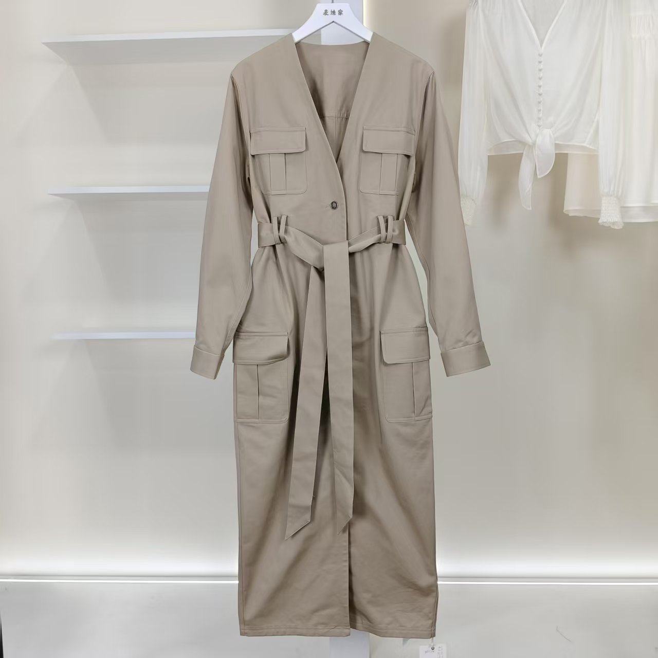 麦迪尚品【崔】50512134 春秋气质长款风衣外套品牌撤柜女装