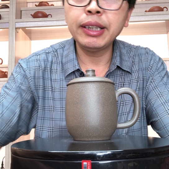 茶杯段泥青玉杯容量400