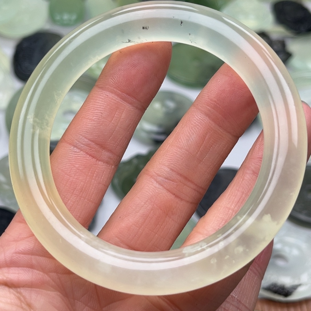 蛇纹石玉未镶嵌其他