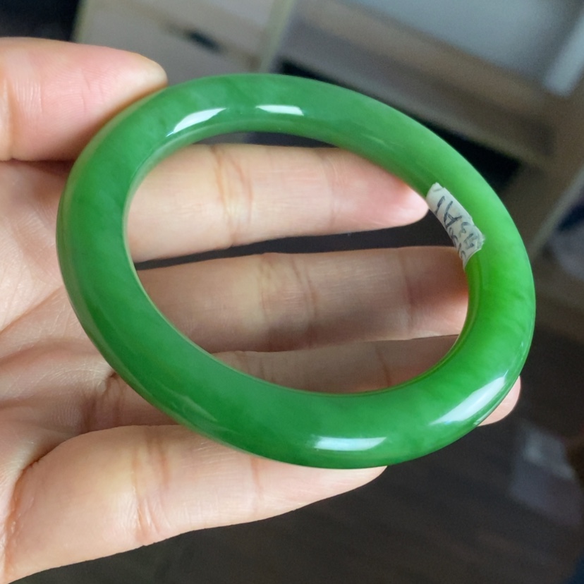 【闪购商品】未镶嵌手镯和田玉（碧玉）
