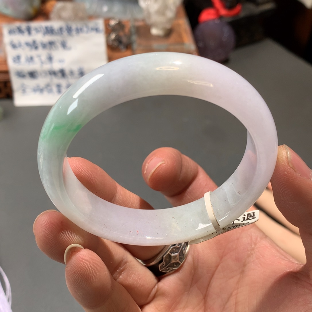 翡翠手镯未镶嵌57.3圈口