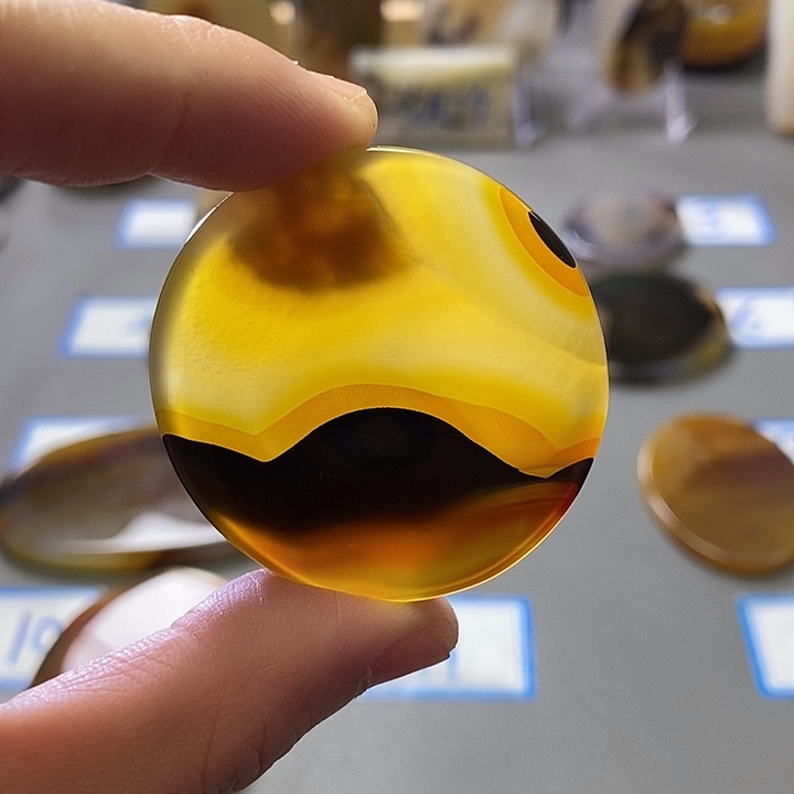 玛瑙/玉髓未镶嵌珠宝半成品124