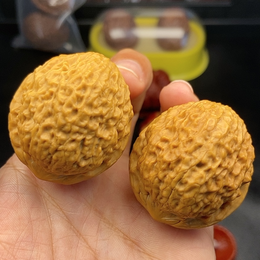 【闪购商品】把件文玩核桃40尺密纹狮子头50.5克