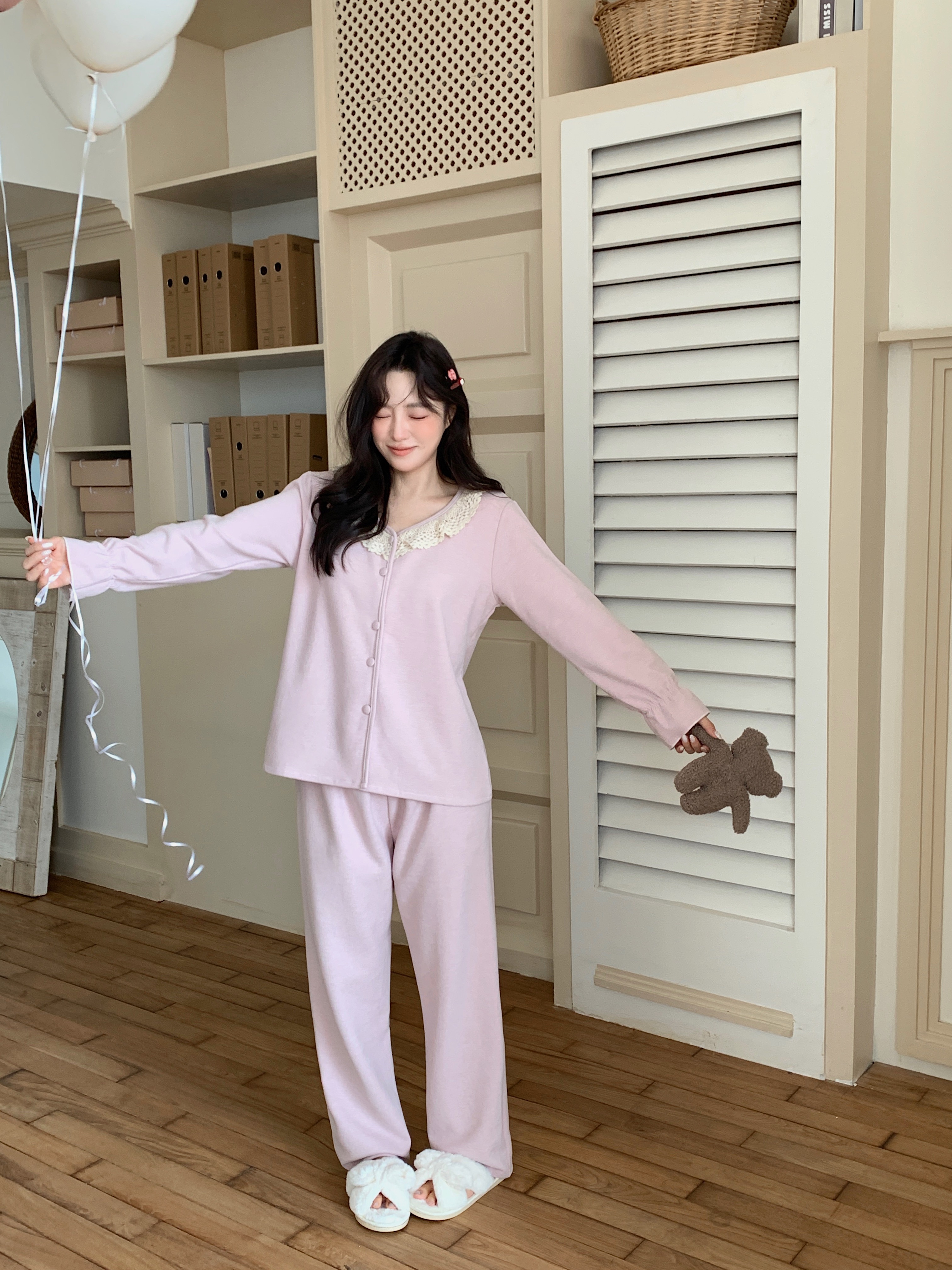 德绒少女秋冬爆款睡衣套装带胸垫可爱保暖抗静电新款家居服