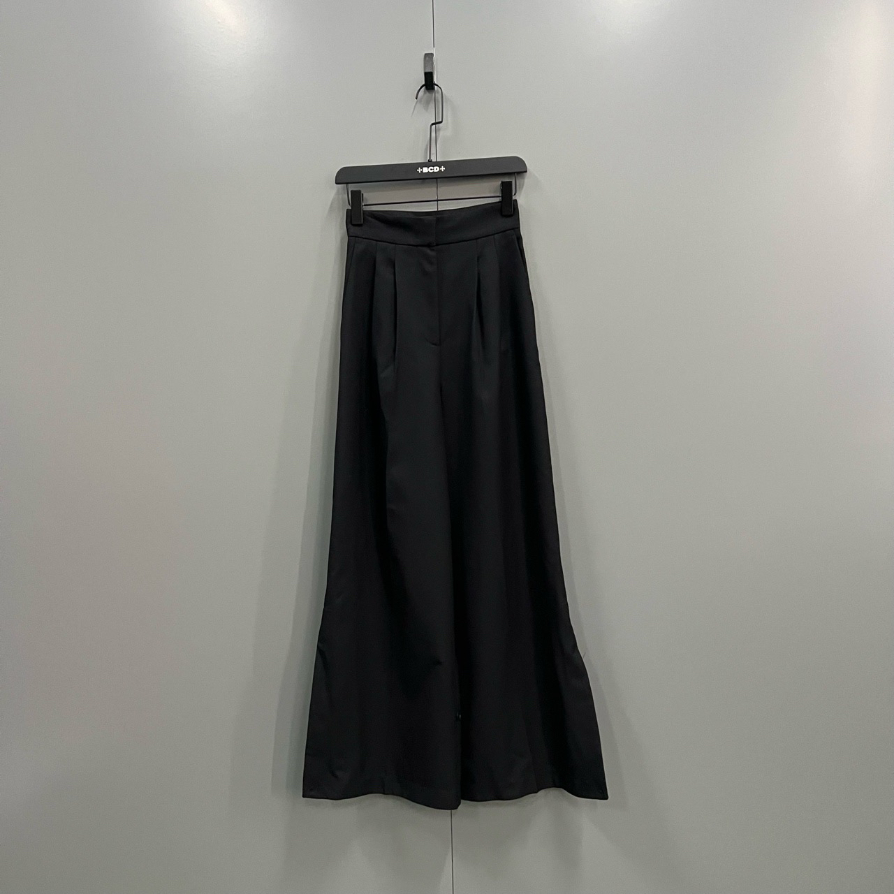 95新 MSGM （bb）黑色长裤 38码/014058