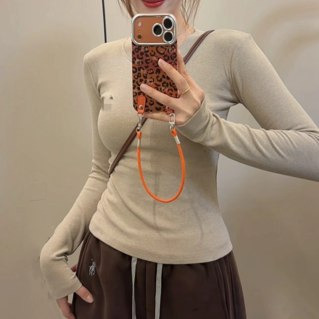 【双面慕斯绒】打底衫女款爆款2025新款内搭长袖小马刺绣印花秋冬T