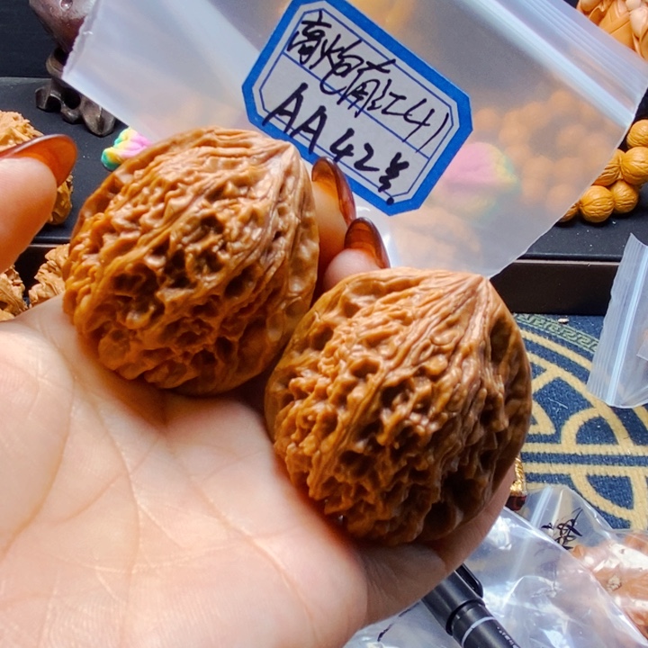 吊坠文玩核桃南江石