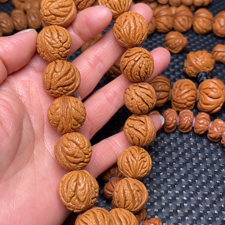 桃核手串龙纹桃核