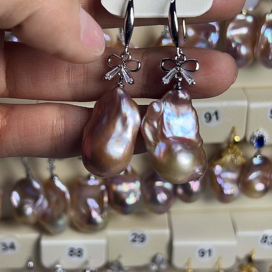 淡水珍珠耳饰未镶嵌