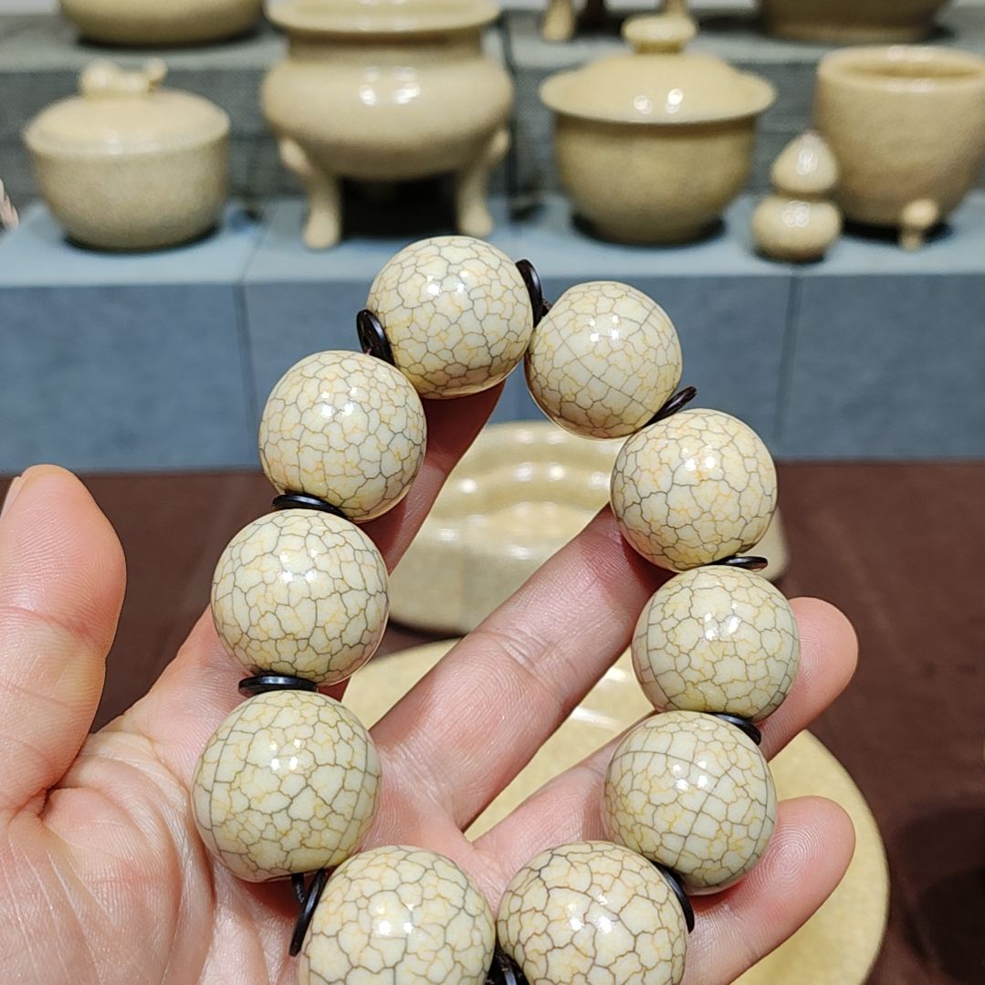 花***y龚东华老师梅花墨纹作品