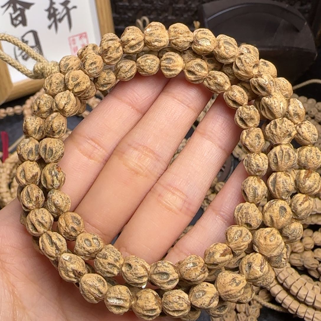 柏香籽/百香籽吊坠只****C