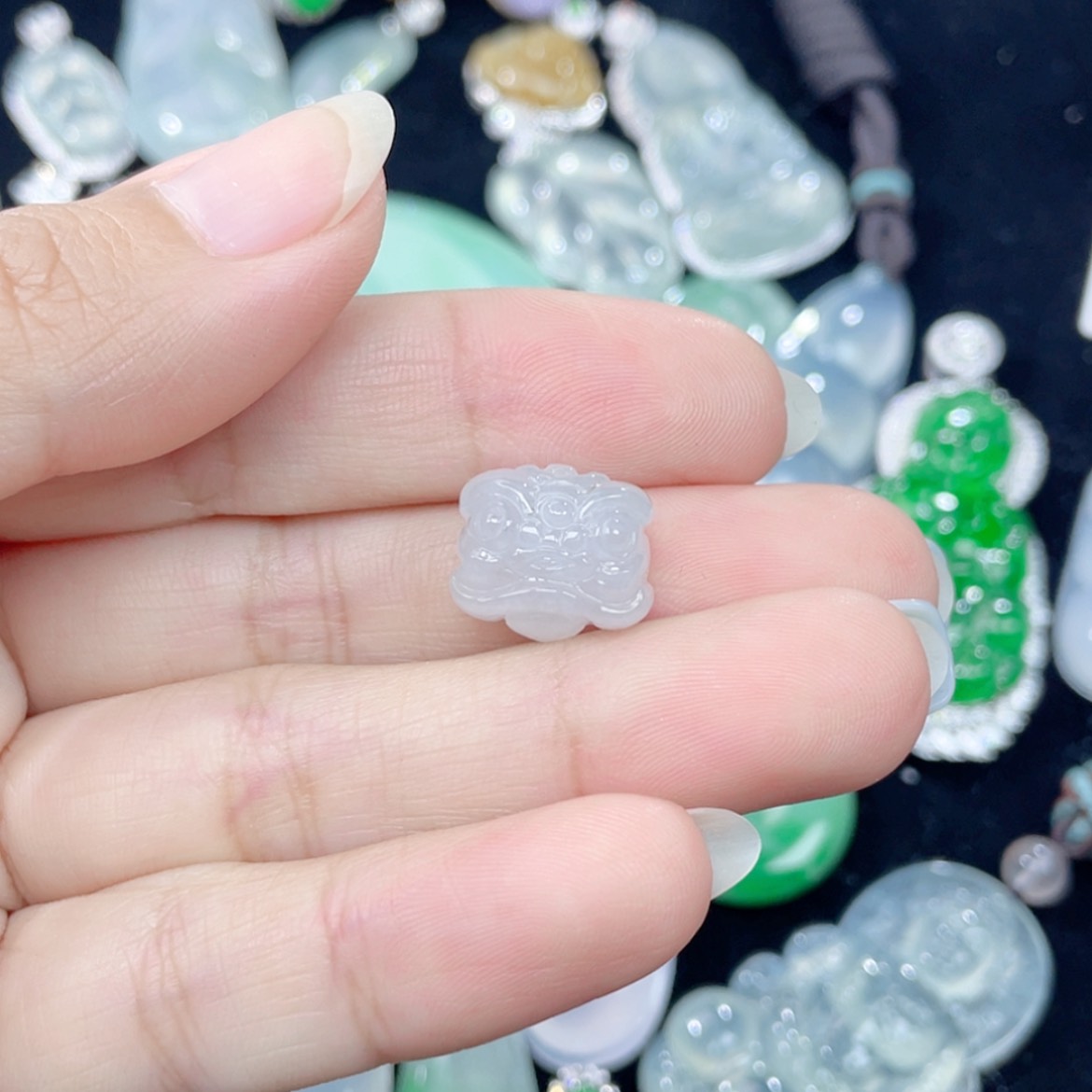 【闪购商品】翡翠颈饰未镶嵌37号 醒狮