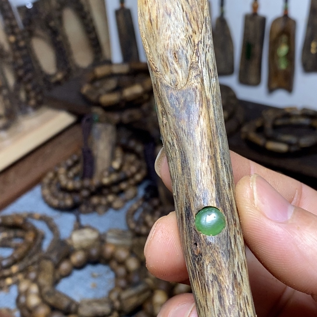 香***^沉香碎屑沉香虫漏13.7克