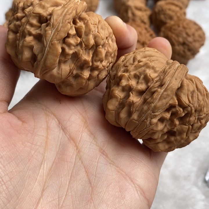 文玩核桃吊坠@***胖画落空