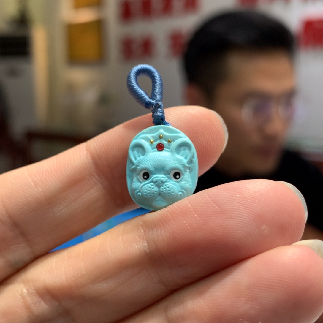 绿松石配饰未镶嵌