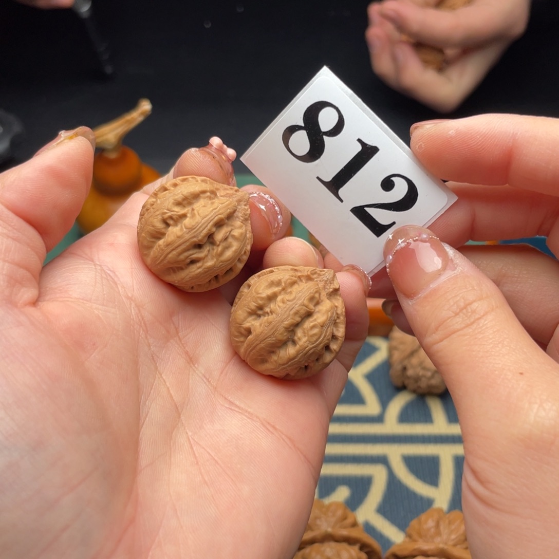 文玩核桃吊坠野生霸王龙手捻812号