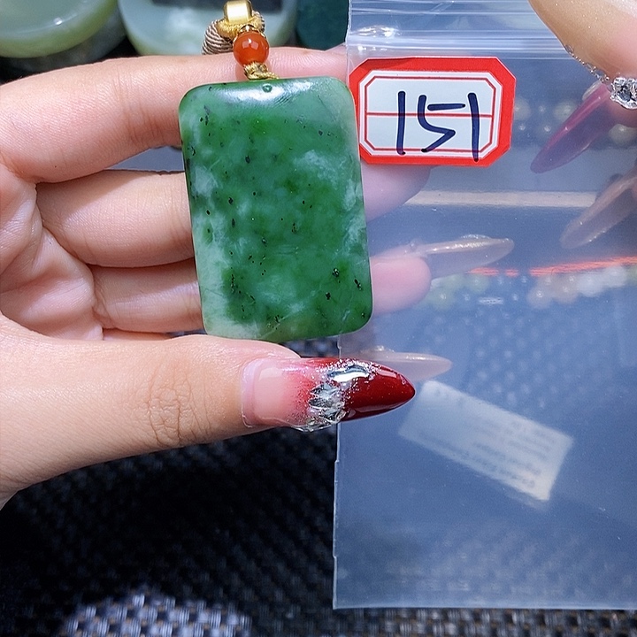 和田玉和田玉边角料随机发未镶嵌