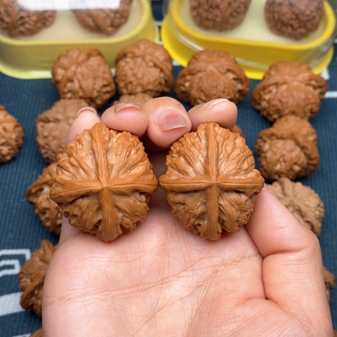 吊坠文玩核桃金锭元宝四棱39