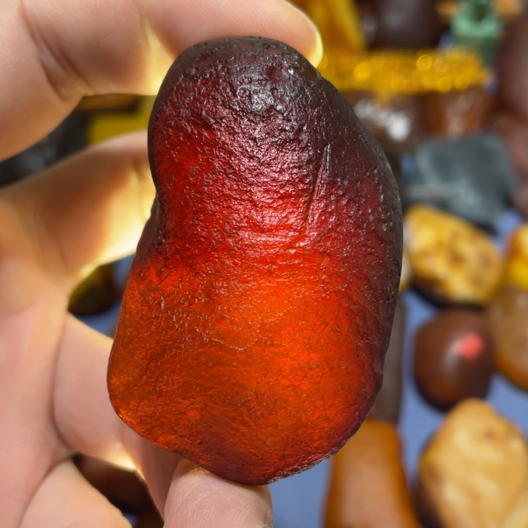 定制琥珀未镶嵌原矿