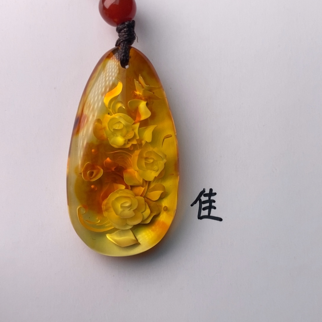 琥珀珠宝奇石未镶嵌
