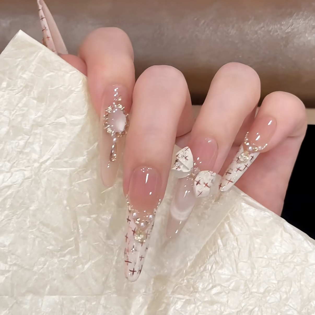 【香香公主】千金风奶油白法式猫眼蝴蝶结锆石小香风美甲手工穿戴甲