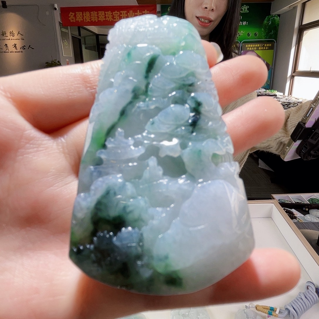 颈饰未镶嵌翡翠翡翠