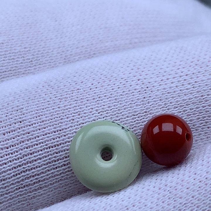 未镶嵌南红玛瑙珠宝奇石
