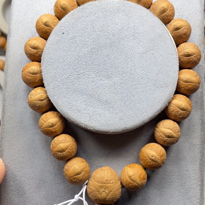 凤眼菩提吊坠手串 12.8-13 76