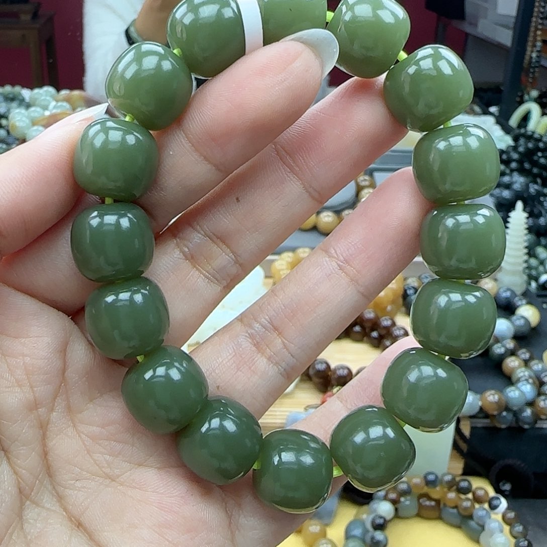 和田玉手链未镶嵌