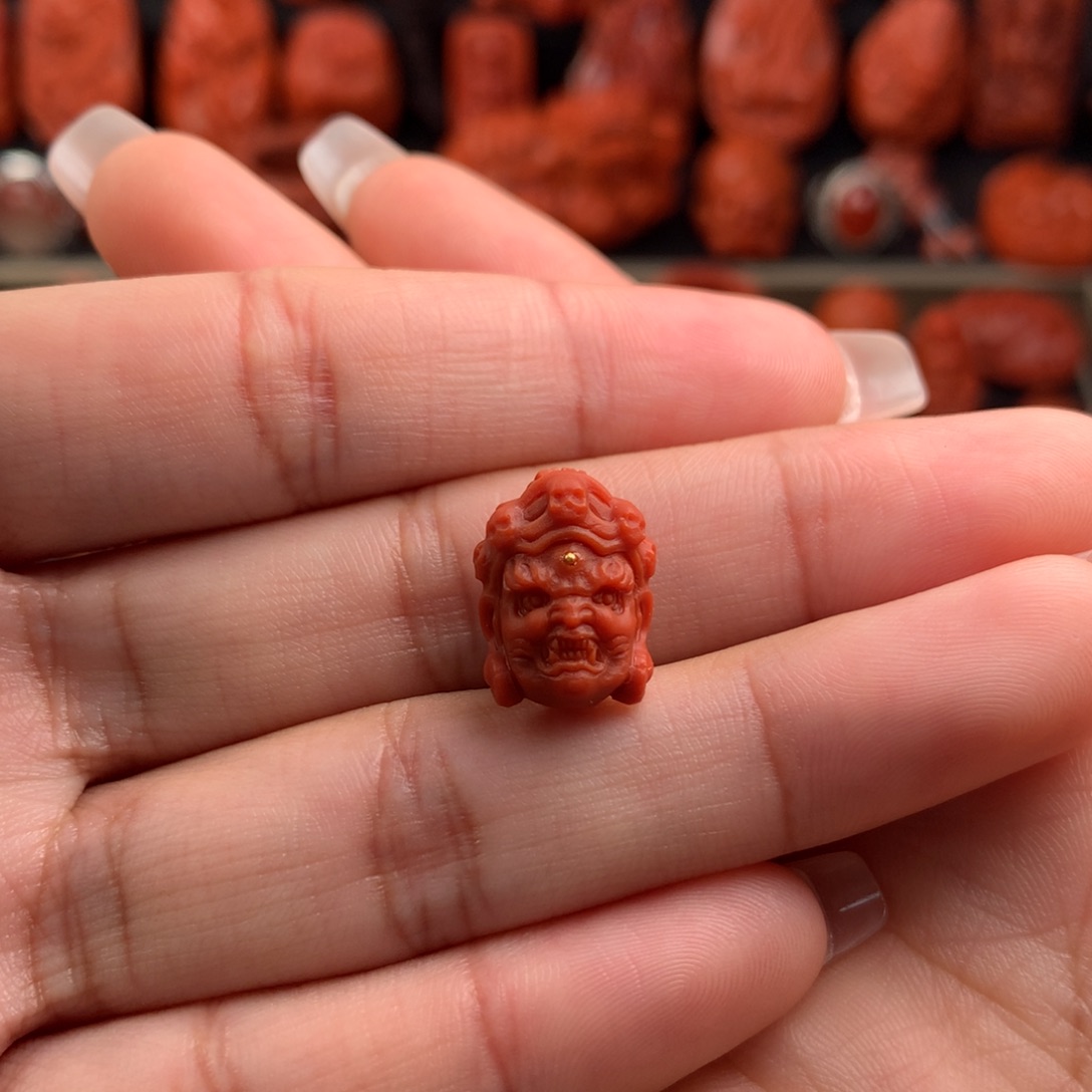 南红玛瑙精工雕刻大黑天11+未镶嵌