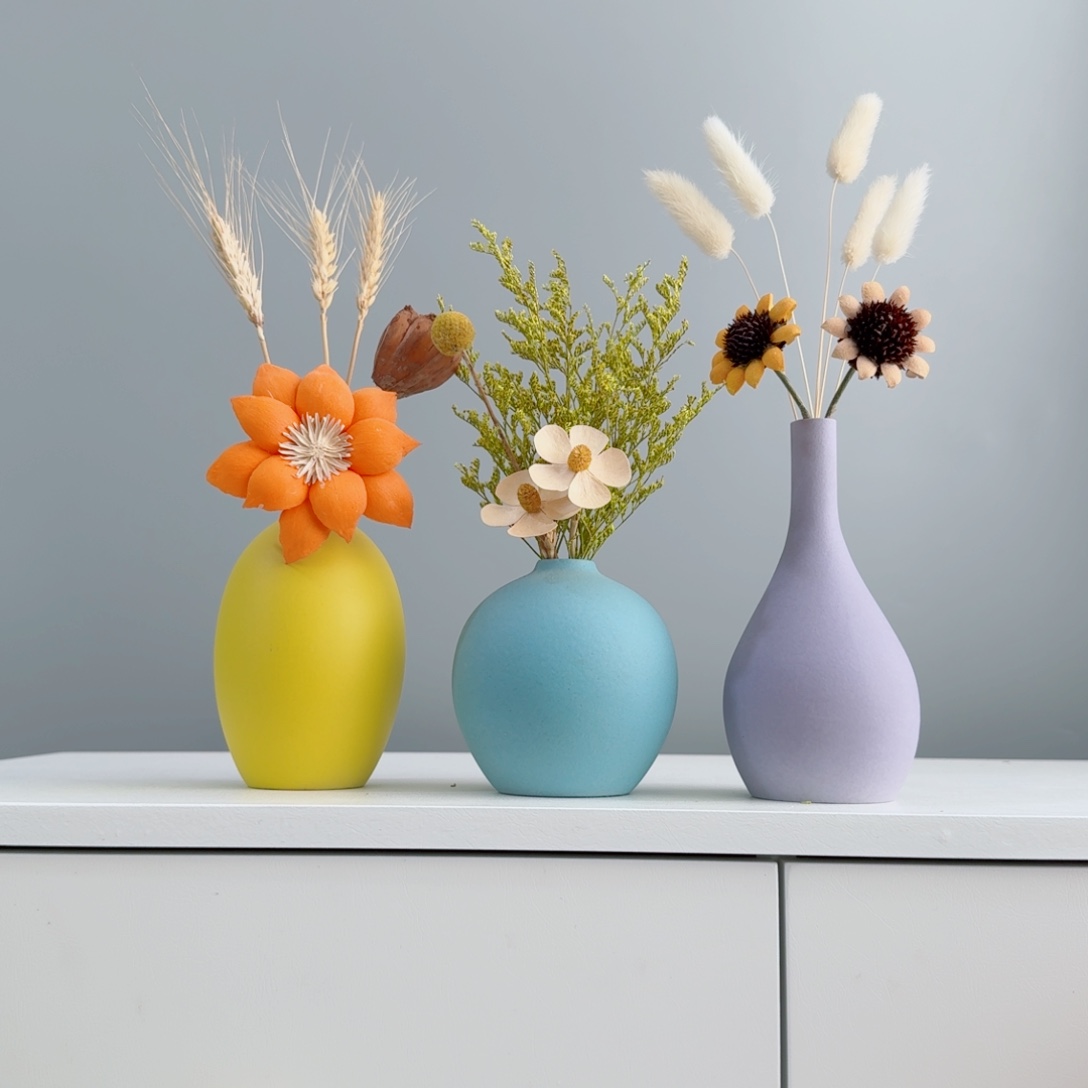 摆件陶瓷小花瓶含花总高约20-30cm