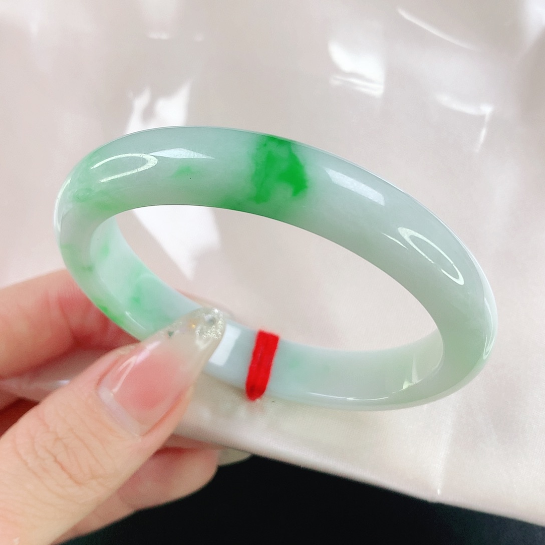 翡翠手镯未镶嵌5140翡翠