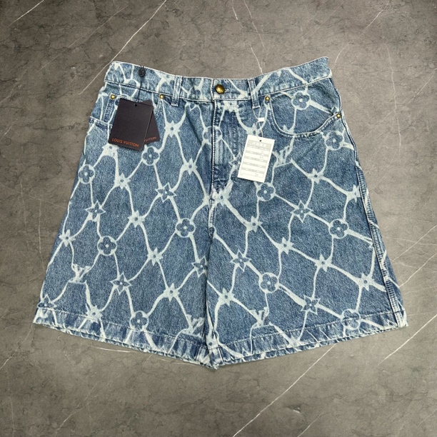 全新未使用 LouisVuitton/路易威登 31码 渔网拉链三花牛仔短裤